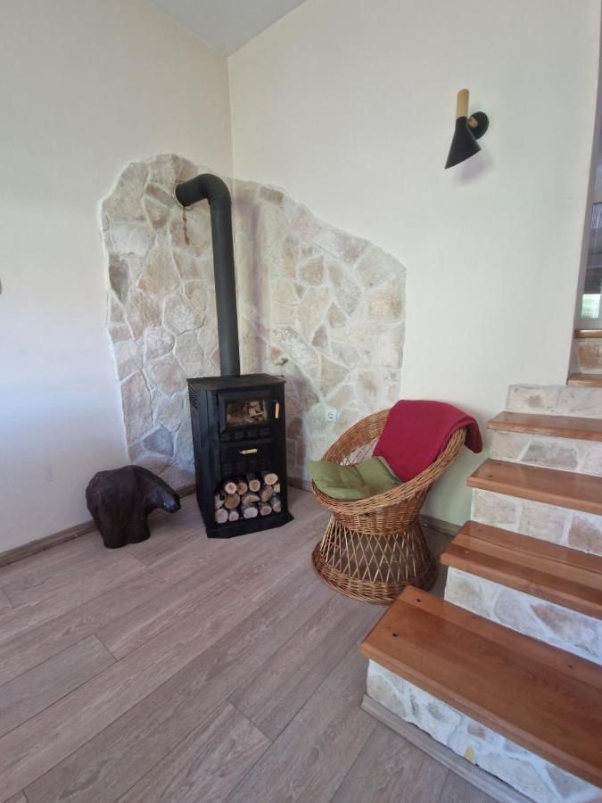 House 11 Lägenhet Nikšić Exteriör bild